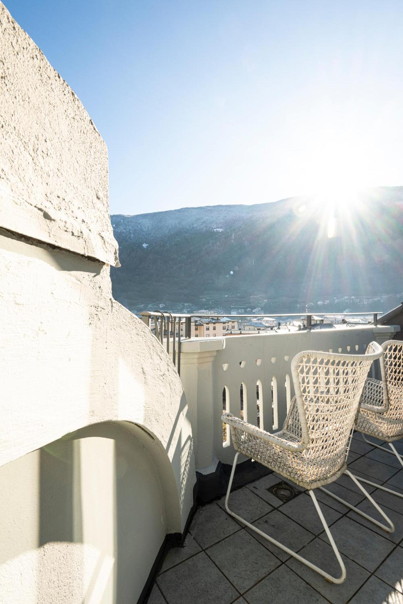 Bernina Express Eco Rooms&Breakfast Tirano Exterior foto